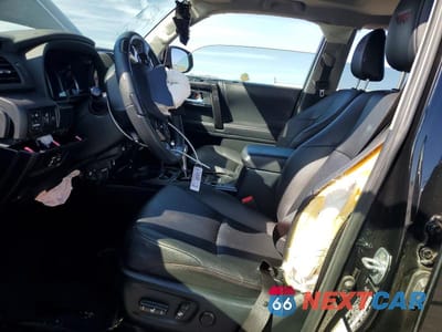 Zdjęcie 7 z 13 samochodu: 2023 TOYOTA 4RUNNER TRD OFF-ROAD PREMIUM VIN:JTERU5JRXP6146737 - miniatura