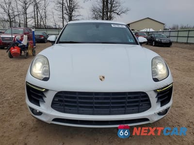 Piąte zdjęcie samochodu w środku: 2016 PORSCHE MACAN S VIN:WP1AB2A51GLB43602 - miniatura