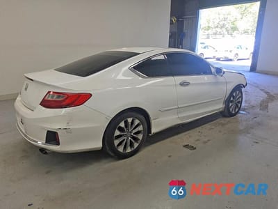 Trzecie zdjęcie samochodu z tyłu: 2013 HONDA ACCORD EXL VIN:1HGCT1B86DA023040 - miniatura