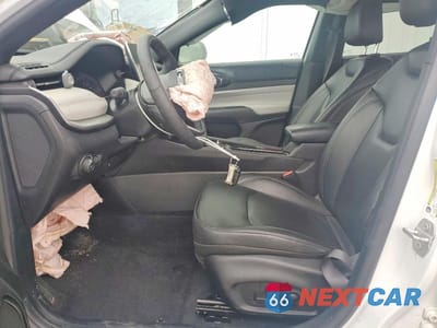 Zdjęcie 7 z 13 samochodu: 2025 JEEP COMPASS LIMITED VIN:3C4NJDCN9ST621583 - miniatura
