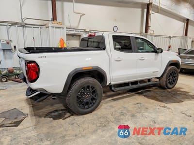 Trzecie zdjęcie samochodu z tyłu: 2026 GMC CANYON ELEVATION VIN:1GTP2BEK3T1128701 - miniatura