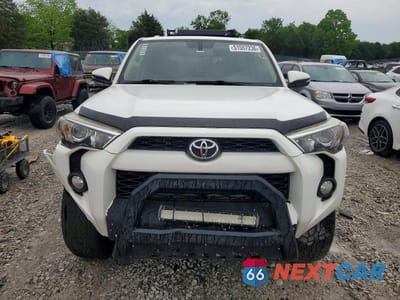 Piąte zdjęcie samochodu w środku: 2014 TOYOTA 4RUNNER SR5 PREMIUM VIN:JTEBU5JR6E5174877 - miniatura