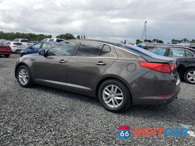 Drugie zdjęcie samochodu z przodu: 2013 KIA OPTIMA LX VIN:5XXGM4A79DG254400 - miniatura