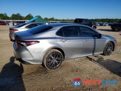 Trzecie zdjęcie samochodu z tyłu: 2023 TOYOTA CAMRY XLE VIN:4T1F11AK5PU794750 - miniatura