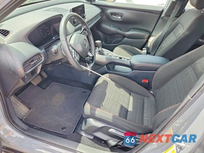 Zdjęcie 7 z 13 samochodu: 2025 HONDA HR-V SPORT VIN:3CZRZ2H51SM705344 - miniatura