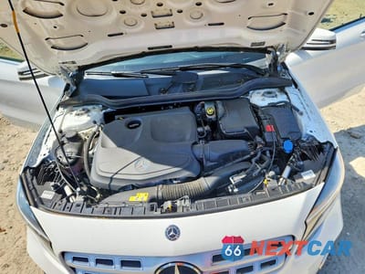 Zdjęcie 12 z 12 samochodu: 2019 MERCEDES-BENZ GLA 250 VIN:WDCTG4EB3KU004205 - miniatura