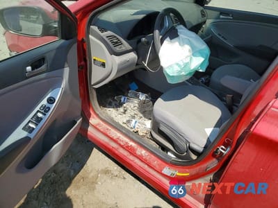 Zdjęcie 8 z 13 samochodu: 2017 HYUNDAI ACCENT SE VIN:KMHCT4AE8HU265867 - miniatura