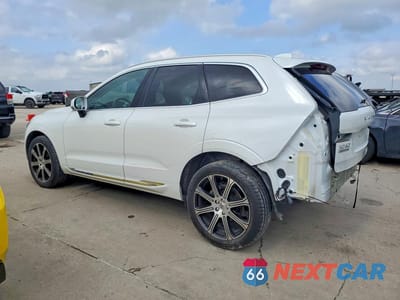 Drugie zdjęcie samochodu z przodu: 2021 VOLVO XC60 T5 INSCRIPTION VIN:YV4102RL4M1701408 - miniatura