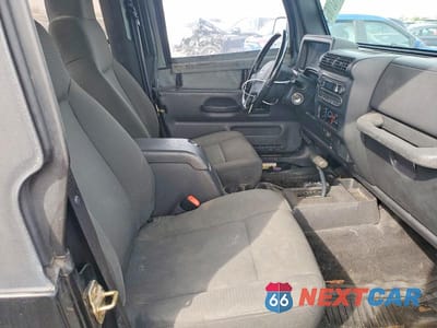 Zdjęcie 10 z 12 samochodu: 2006 JEEP WRANGLER X VIN:1J4FA39S36P723669 - miniatura