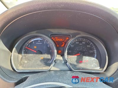 Zdjęcie 9 z 13 samochodu: 2018 NISSAN VERSA NOTE S VIN:3N1CE2CP0JL351789 - miniatura