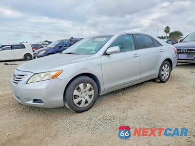 2007 TOYOTA CAMRY LE 4T1BE46K47U601789 - główne zdjęcie licytacji z USA - miniatura