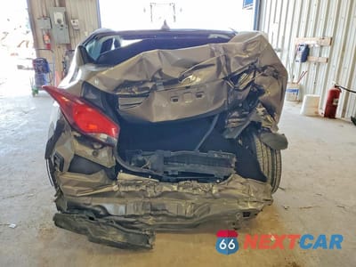 Zdjęcie 6 z 13 samochodu: 2015 HYUNDAI ELANTRA SE VIN:5NPDH4AE6FH590891 - miniatura