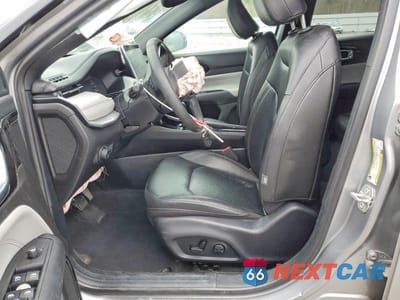 Zdjęcie 7 z 13 samochodu: 2024 JEEP COMPASS LIMITED VIN:3C4NJDCN7RT594930 - miniatura