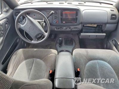 Zdjęcie 8 z 13 samochodu: 2000 DODGE DURANGO VIN:1B4HS28Z6YF207929 - miniatura