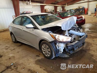 Czwarte zdjęcie samochodu z boku: 2017 HYUNDAI ACCENT SE VIN:KMHCT4AE0HU315807 - miniatura