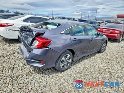 Trzecie zdjęcie samochodu z tyłu: 2019 HONDA CIVIC LX VIN:2HGFC2F64KH519867 - miniatura