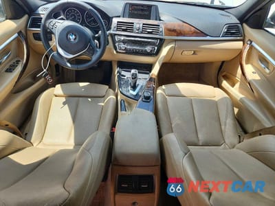 Zdjęcie 8 z 12 samochodu: 2016 BMW 328 VIN:WBA8E9G58GNU29424 - miniatura