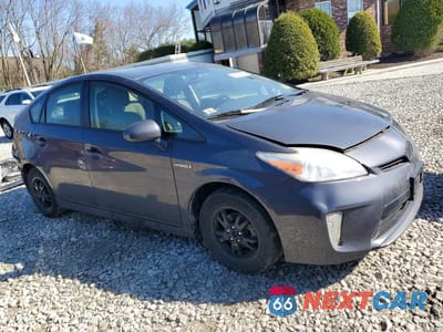 Czwarte zdjęcie samochodu z boku: 2012 TOYOTA PRIUS TWO VIN:JTDKN3DU6C5406851 - miniatura