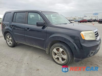 Czwarte zdjęcie samochodu z boku: 2015 HONDA PILOT EXL VIN:5FNYF4H5XFB029122 - miniatura