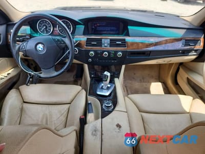 Zdjęcie 10 z 14 samochodu: 2010 BMW 528 I VIN:WBANU5C51AC363709 - miniatura