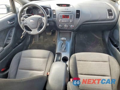 Zdjęcie 8 z 11 samochodu: 2016 KIA FORTE5 LX VIN:KNAFK5A84G5537826 - miniatura
