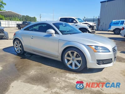 Czwarte zdjęcie samochodu z boku: 2008 AUDI TT 2.0T VIN:TRUAF38J081000447 - miniatura