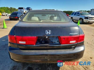 Zdjęcie 6 z 13 samochodu: 2005 HONDA ACCORD LX VIN:1HGCM56495A099428 - miniatura
