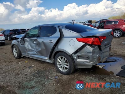Drugie zdjęcie samochodu z przodu: 2012 KIA OPTIMA LX VIN:5XXGM4A77CG051925 - miniatura