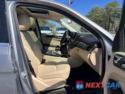 Piąte zdjęcie samochodu w środku: 2016 MERCEDES-BENZ GLE 350 VIN:4JGDA5JB4GA693201 - miniatura
