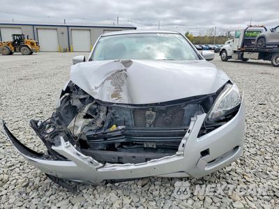 Piąte zdjęcie samochodu w środku: 2015 NISSAN SENTRA SV VIN:3N1AB7AP6FL663848 - miniatura