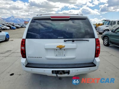Zdjęcie 6 z 13 samochodu: 2014 CHEVROLET SUBURBAN K1500 LT VIN:1GNSKJE79ER192625 - miniatura