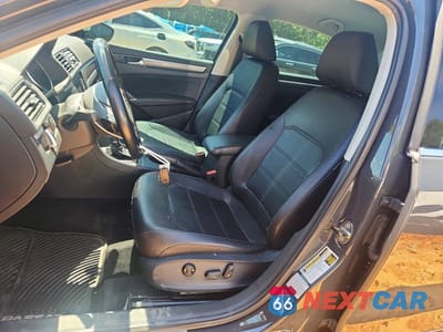 Zdjęcie 7 z 12 samochodu: 2016 VOLKSWAGEN PASSAT VIN:1VWAT7A39GC061821 - miniatura