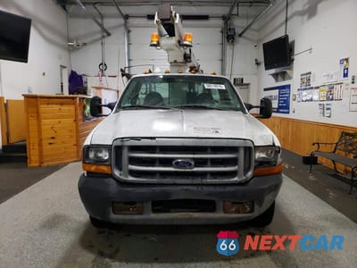 Piąte zdjęcie samochodu w środku: 1999 FORD F350 SUPER DUTY VIN:1FDWF36S6XED12559 - miniatura