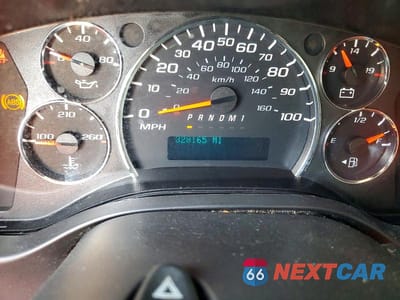 Zdjęcie 9 z 13 samochodu: 2016 CHEV EXPRESS G2500 VIN:1GCWGAFF2G1233163 - miniatura