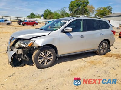 2017 NISSAN PATHFINDER SL 5N1DR2MM8HC601694 - główne zdjęcie licytacji z USA - miniatura
