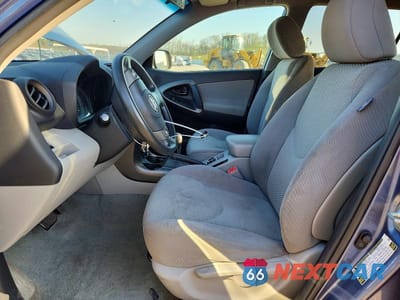 Zdjęcie 7 z 12 samochodu: 2011 TOYOTA RAV4 BASE VIN:2T3ZF4DV7BW073206 - miniatura