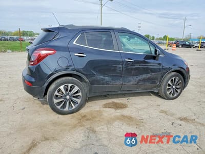 Trzecie zdjęcie samochodu z tyłu: 2021 BUICK ENCORE PREFERRED VIN:KL4CJASB5MB323351 - miniatura
