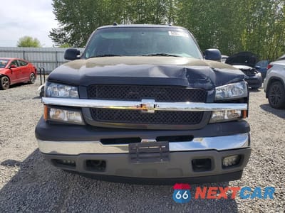 Piąte zdjęcie samochodu w środku: 2005 CHEVROLET SILVERADO K1500 VIN:1GCEK19B25E222897 - miniatura