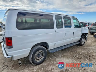 Trzecie zdjęcie samochodu z tyłu: 2012 FORD ECONOLINE E350 SUPER DUTY WAGON VIN:1FBNE3BL9CDB00356 - miniatura