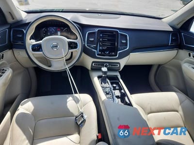Zdjęcie 8 z 13 samochodu: 2020 VOLVO XC90 T6 MOMENTUM VIN:YV4A22PK0L1576376 - miniatura