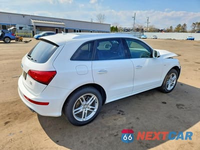 Trzecie zdjęcie samochodu z tyłu: 2016 AUDI Q5 PREMIUM PLUS S-LINE VIN:WA1D7AFP9GA146077 - miniatura