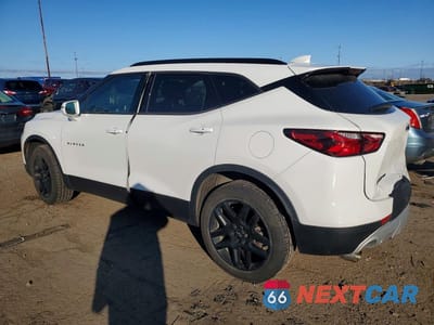Drugie zdjęcie samochodu z przodu: 2020 CHEVROLET BLAZER 2LT VIN:3GNKBHR45LS643665 - miniatura