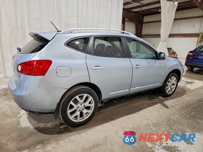 Trzecie zdjęcie samochodu z tyłu: 2013 NISSAN ROGUE S VIN:JN8AS5MV5DW117940 - miniatura