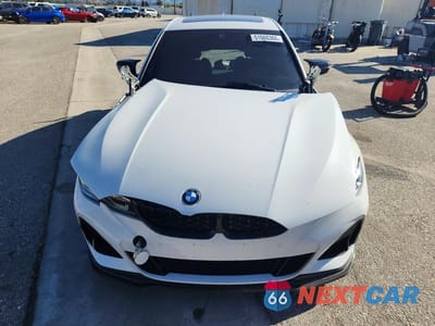 Piąte zdjęcie samochodu w środku: 2020 BMW M340I VIN:WBA5U7C09LFH32157 - miniatura