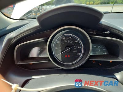 Zdjęcie 9 z 12 samochodu: 2019 TOYOTA YARIS LE VIN:3MYDLBYVXKY518244 - miniatura