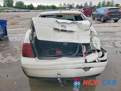 Zdjęcie 6 z 12 samochodu: 2000 VOLKSWAGEN JETTA GLS TDI VIN:3VWSF29M7YM059643 - miniatura