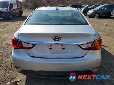 Zdjęcie 6 z 11 samochodu: 2014 HYUNDAI SONATA GLS VIN:5NPEB4AC6EH820531 - miniatura