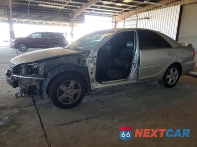 2004 TOYOTA CAMRY SE 4T1BA30K04U024818 - główne zdjęcie licytacji z USA - miniatura