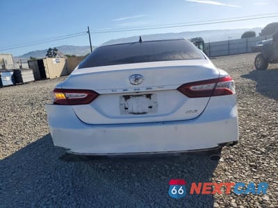 Zdjęcie 6 z 11 samochodu: 2018 TOYOTA CAMRY XLE VIN:4T1B11HK9JU028984 - miniatura