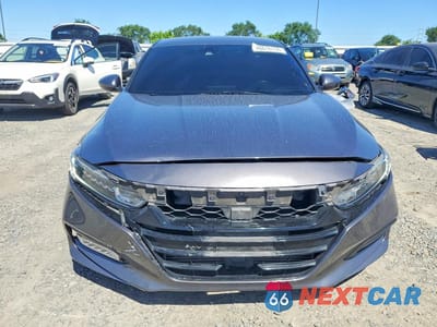 Piąte zdjęcie samochodu w środku: 2019 HONDA ACCORD SPORT VIN:1HGCV1F32KA162376 - miniatura